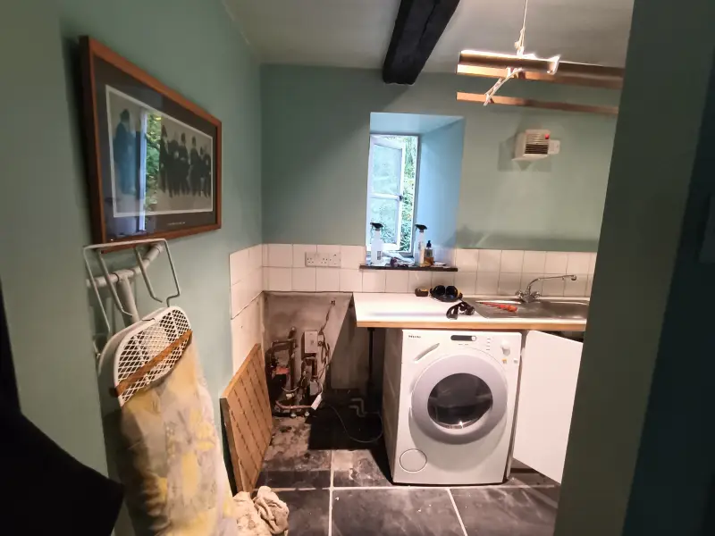 Oil boiler internal components serviced by Absolute Plumbing & Heating