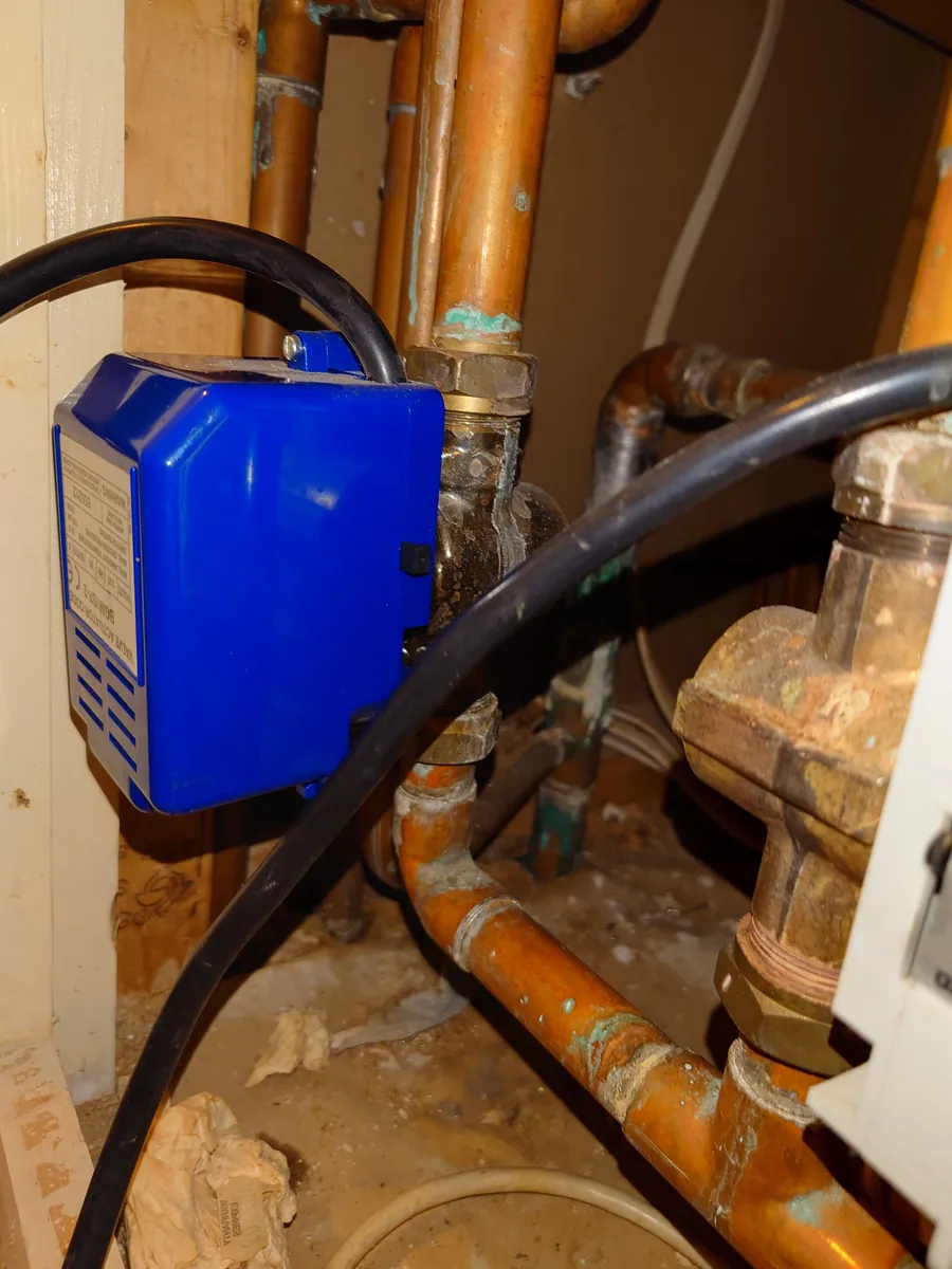 Motorised zone valve on a heating system in Exeter